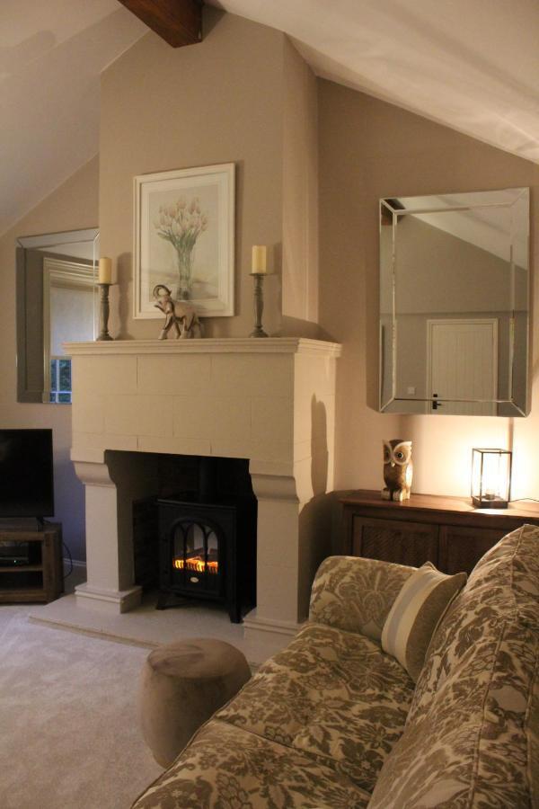 The Lodge At The Cedars Stourbridge Eksteriør bilde
